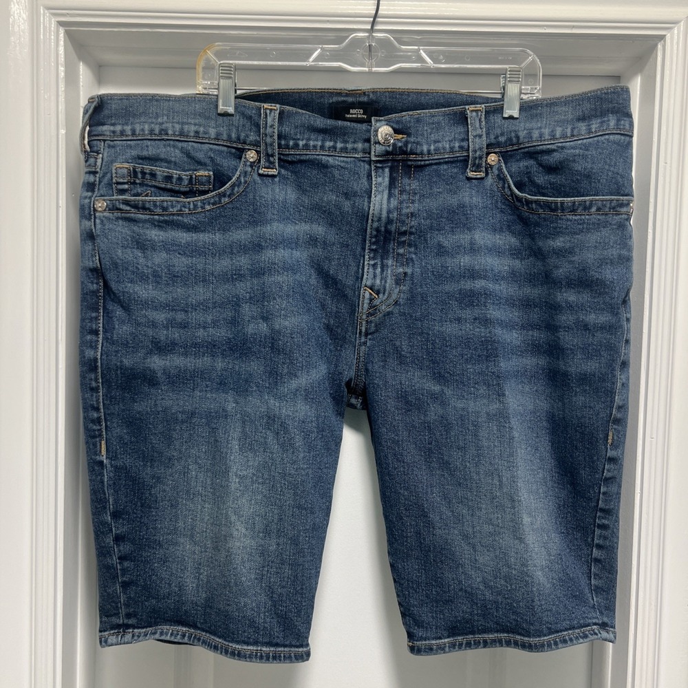 True Religion Denim Shorts Rocco Relaxed Skinny W42